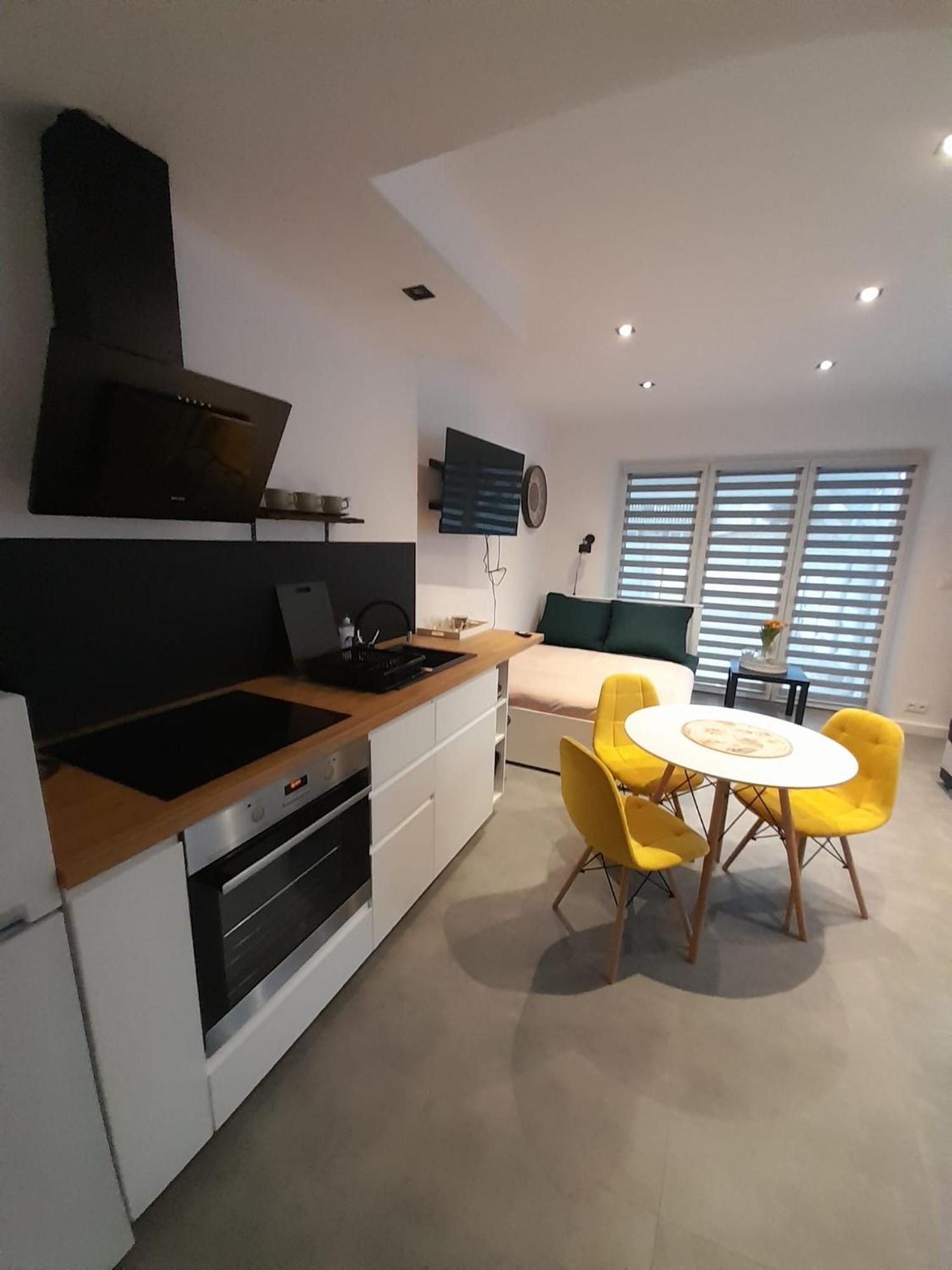 Viva Apartments オシフィエンチム 部屋 写真